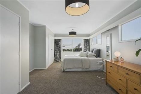 Photo of property in 47 Aotearoa Terrace, Murrays Bay, Auckland, 0630