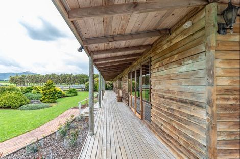 Photo of property in 382 Kimberley Road, Levin, 5571