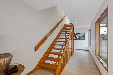 Photo of property in 210 Cannon Hill Crescent, Mount Pleasant, Christchurch, 8081