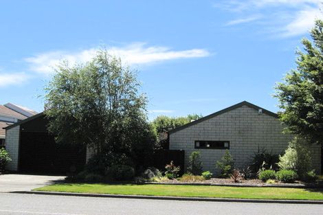 Photo of property in 464 Avonhead Road, Avonhead, Christchurch, 8042