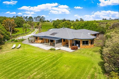 Photo of property in 107 Harataua Road, Port Albert, Wellsford, 0973