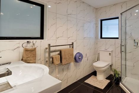 Photo of property in 14 Bradnor Meadows Drive, Swanson, Auckland, 0612