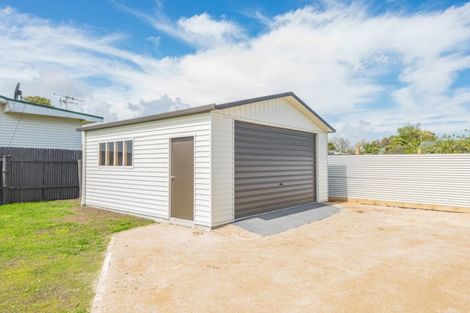 Photo of property in 8a Kings Avenue, Gonville, Whanganui, 4501