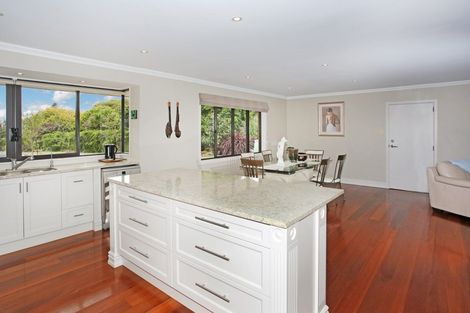 Photo of property in 2 Raukawa Grove, Waiuku, 2123