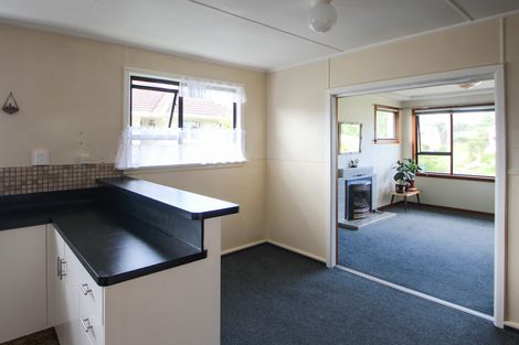 Photo of property in 6 Oxford Street, Holmes Hill, Oamaru, 9401