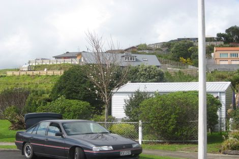 Photo of property in 10 Eton Place, Spotswood, New Plymouth, 4310