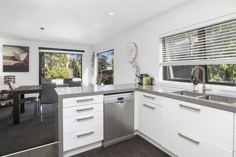 Photo of property in 99 Maungarei Road, Remuera, Auckland, 1050