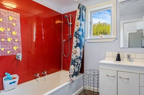 Photo of property in 163 Pacific Road, North New Brighton, Christchurch, 8083