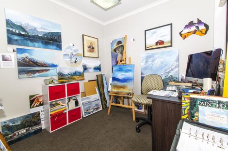 Photo of property in 4 Sunhaven Cove, Cromwell, 9310