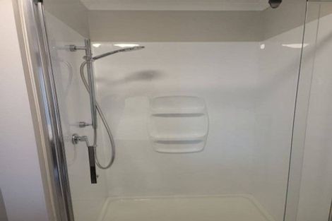 Photo of property in 14 Raranga Lane, Hobsonville, Auckland, 0616