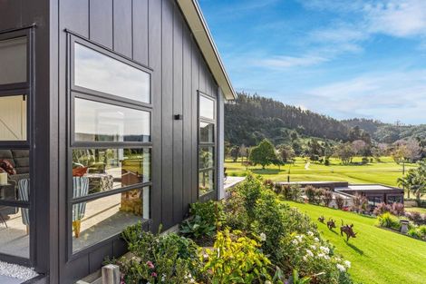 Photo of property in 19 Titoki Lane, Whangamata, 3691