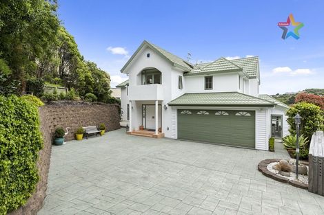 Photo of property in 95 Viewmont Drive, Harbour View, Lower Hutt, 5010