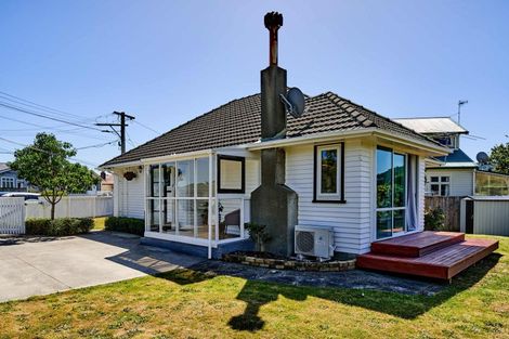 Photo of property in 53 Heretaunga Street, Petone, Lower Hutt, 5012
