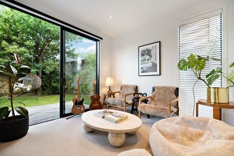 Photo of property in 12 Arran Lane, Jacks Point, Queenstown, 9371