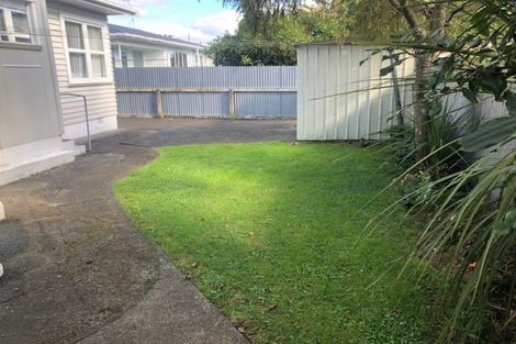 Photo of property in 3 Huia Place, Levin, 5510