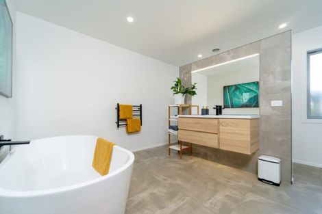 Photo of property in 8b Cotter Street, Greytown, 5712