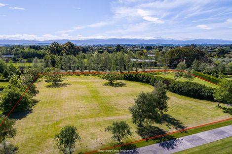 Photo of property in 5 Eagle Place, Martinborough, 5711