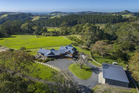 Photo of property in 135 Fiddlers Hill Road, Puhoi, Warkworth, 0994