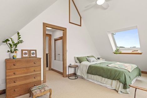 Photo of property in 3 Nikau Park, Raglan, 3225