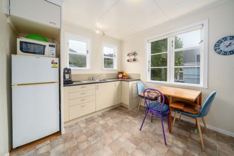 Photo of property in 23 Feist Street, Naenae, Lower Hutt, 5011