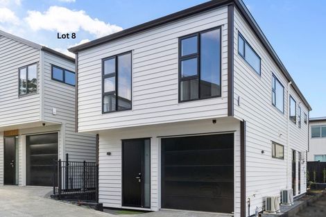 Photo of property in 7/90 Picasso Drive, West Harbour, Auckland, 0618