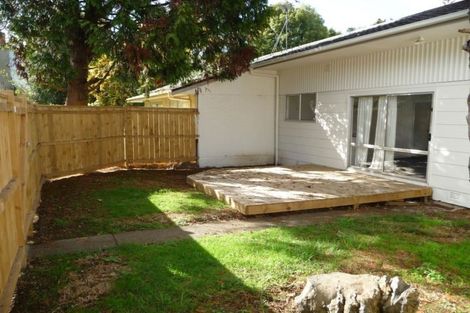 Photo of property in 2/127 Aranui Road, Mount Wellington, Auckland, 1060