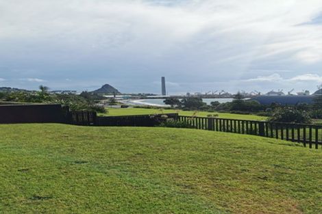 Photo of property in 44b Whiteley Street, Moturoa, New Plymouth, 4310