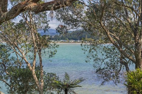 Photo of property in 14 Stormont Lane, Whitianga, 3510