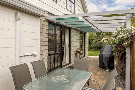 Photo of property in 21a Juniper Place, Burnside, Christchurch, 8053