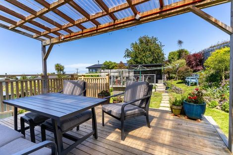 Photo of property in 50 Gilkison Street, Halfway Bush, Dunedin, 9010