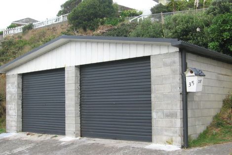 Photo of property in 35 Raukawa Street, Strathmore Park, Wellington, 6022