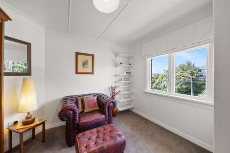Photo of property in 96 Easther Crescent, Kew, Dunedin, 9012