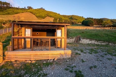 Photo of property in 251 Huia Street, Waikanae, 5391