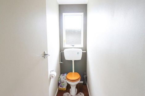 Photo of property in 24a Humphries Place, Awapuni, Palmerston North, 4412