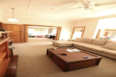 Photo of property in 135 Astley Avenue, New Lynn, Auckland, 0600