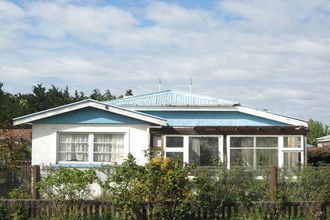 Photo of property in 25 Cross Street, Waikuku Beach, 7473