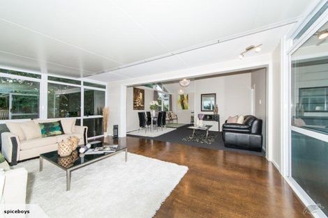Photo of property in 25 Thomas Avenue, Te Atatu Peninsula, Auckland, 0610