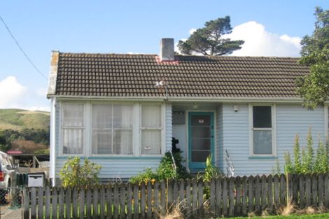 Photo of property in 27-29 Justine Street, Cannons Creek, Porirua, 5024