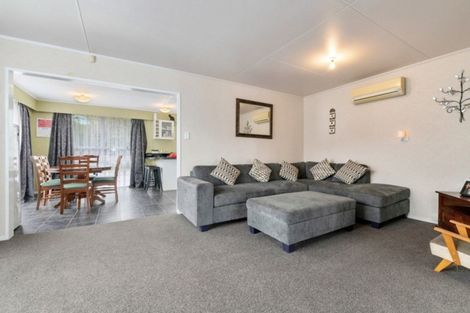 Photo of property in 9 Waihi Place, Westbrook, Palmerston North, 4412