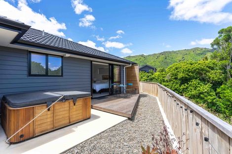 Photo of property in 5 Morepork Drive, Waikanae, 5036
