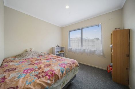 Photo of property in 43a Porchester Road, Papakura, 2110