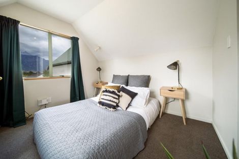 Photo of property in 49a Remarkables Crescent, Frankton, Queenstown, 9300