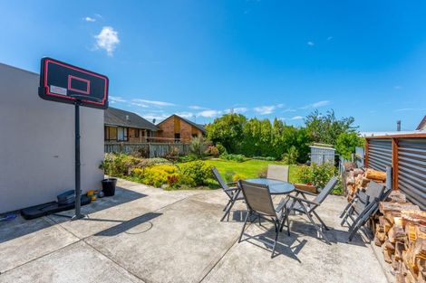 Photo of property in 87 Avenue Road, West End, Timaru, 7910