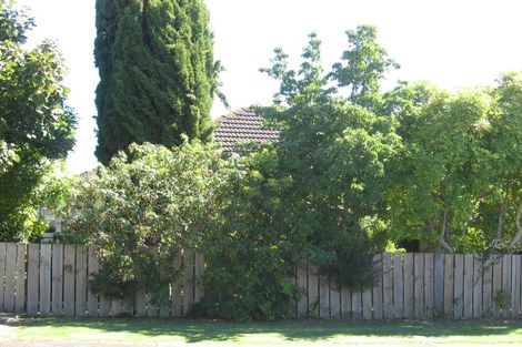 Photo of property in 12 Cobham Crescent, Kelston, Auckland, 0602