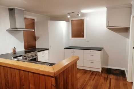 Photo of property in 61 Woodleigh Street, Frankleigh Park, New Plymouth, 4310