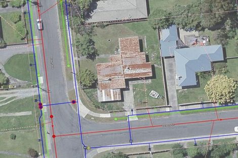 Photo of property in 43 Dover Road, Wainuiomata, Lower Hutt, 5014