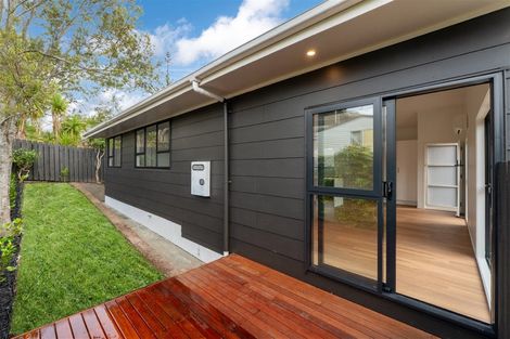 Photo of property in 32a Bayview Road, Bayview, Auckland, 0629