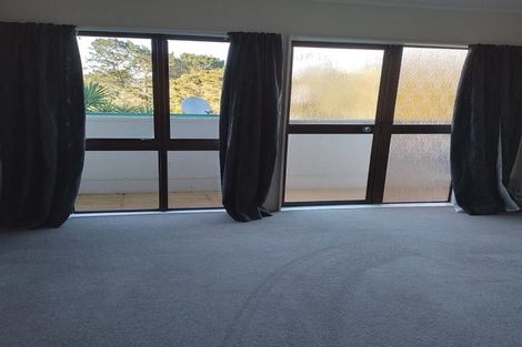 Photo of property in 530 Whangaparaoa Road, Stanmore Bay, Whangaparaoa, 0932