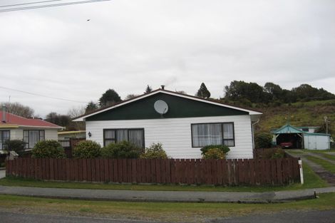 Photo of property in 5 Inverness Street, Dunollie, Runanga, 7803