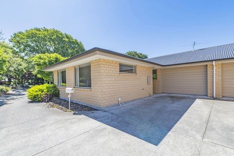 Photo of property in 54 Thackeray Place, Waltham, Christchurch, 8023